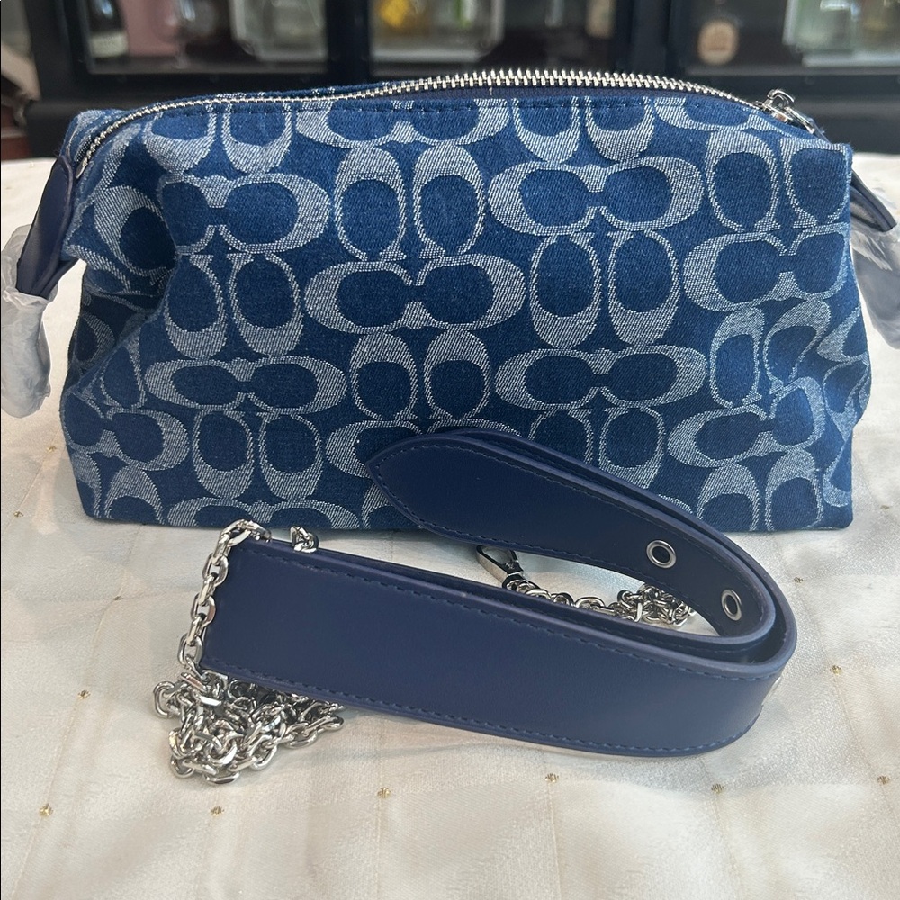💙HAND BAG💙 - Picture 2 of 3